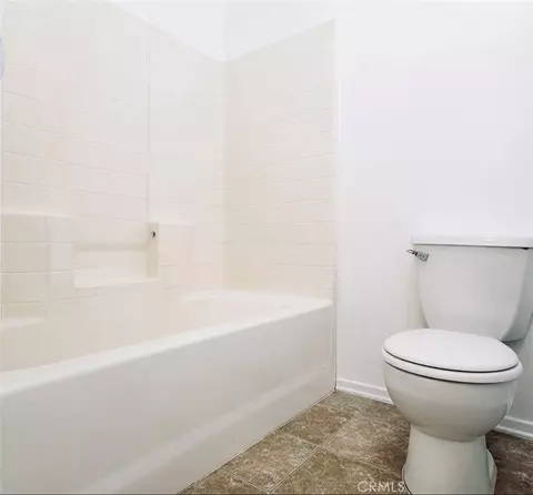 Bath - 1719 Catania, Riverside, CA 92507 photo 2 of 4