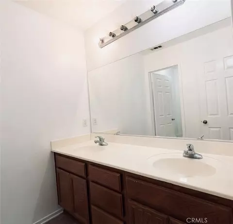 Bath - 1719 Catania, Riverside, CA 92507 photo 1 of 4