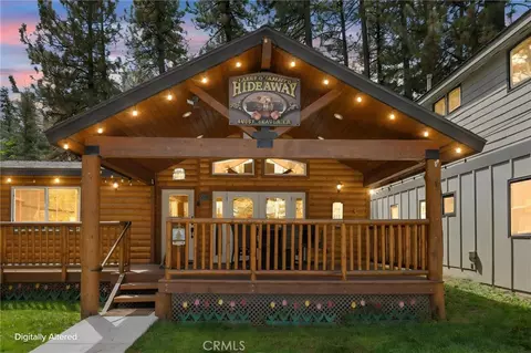 Exterior - 40697 Beaver Ln, Big Bear Lake, CA 92315 photo 2 of 11