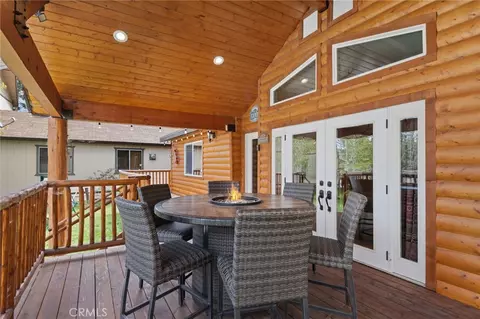 Exterior - 40697 Beaver Ln, Big Bear Lake, CA 92315 photo 3 of 11
