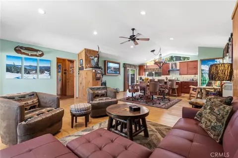 Living - 40697 Beaver Ln, Big Bear Lake, CA 92315 photo 2 of 3