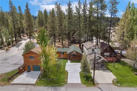 View/Area - 40697 Beaver Ln, Big Bear Lake, CA 92315 photo 1 of 6