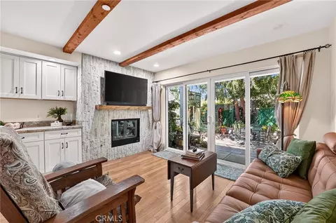 Living - 639 Mckinley, Redlands, CA 92373 photo 1 of 2