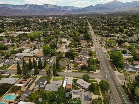 View/Area - 326 Bond, Redlands, CA 92373 photo 2 of 6
