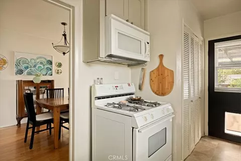 Kitchen - 326 Bond, Redlands, CA 92373 photo 2 of 2