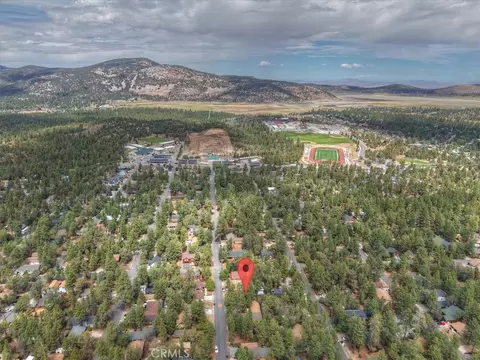 View/Area - 313 Leonard, Sugarloaf, CA 92386 photo 3 of 3