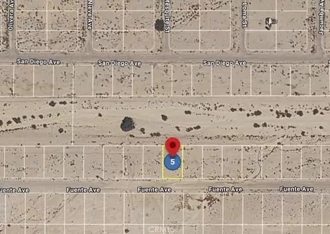 950 Fuente, Thermal, CA 92274 photo 2