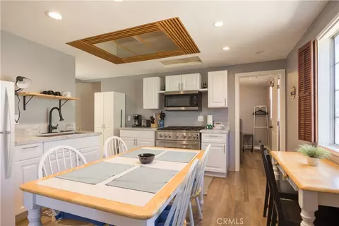 Dining - 108 Cedar Ln, Sugarloaf, CA 92386 photo 2 of 3