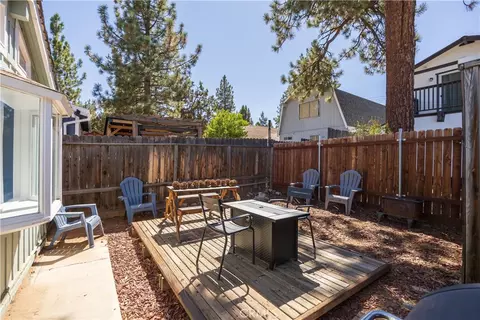 Exterior - 108 Cedar Ln, Sugarloaf, CA 92386 photo 3 of 8