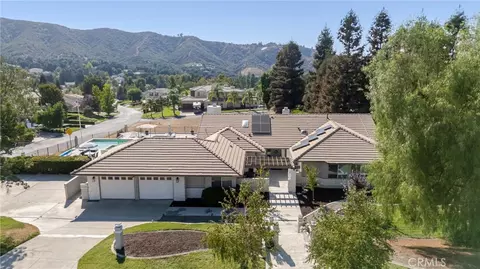 View/Area - 13582 Oak Hill Ct, Yucaipa, CA 92399 photo 1 of 7