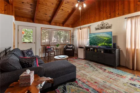 Living - 24948 Faulhorn Dr, Crestline, CA 92325 photo 2 of 2
