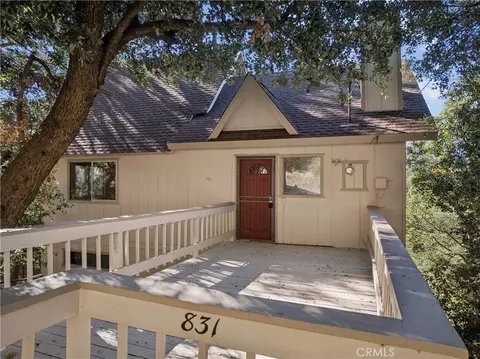 Exterior - 831 Madera Ln, Lake Arrowhead, CA 92352 photo 1 of 3