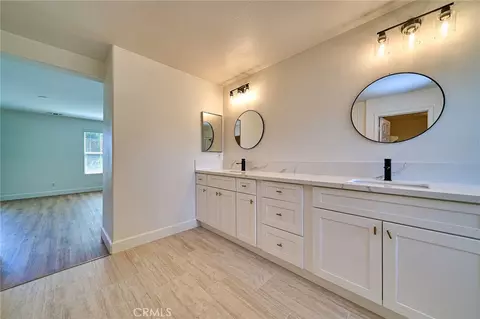 Bath - 1741 E D, Ontario, CA 91764 photo 3 of 7