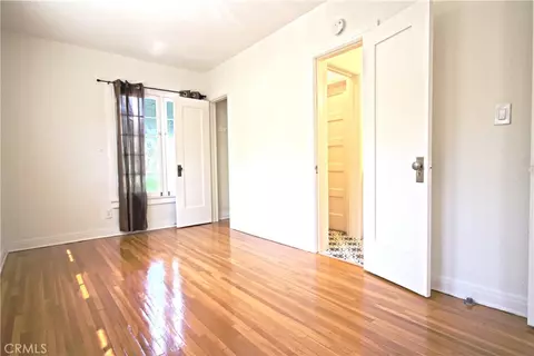 Bedroom - 3265 Pine St, Riverside, CA 92501 photo 2 of 5