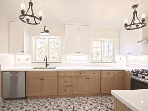 Kitchen - 3265 Pine St, Riverside, CA 92501 photo 1 of 3