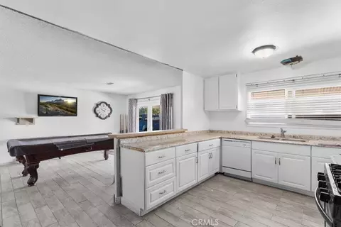 Kitchen - 16375 Sago Rd, Apple Valley, CA 92307 photo 2 of 2