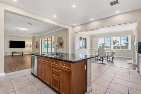 Entry Way - 13531 Wild Maple Ct, Rancho Cucamonga, CA 91739 photo 3 of 7