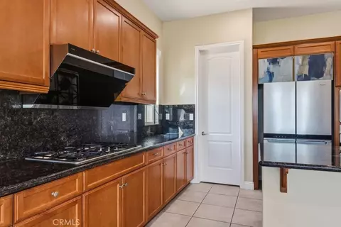 Kitchen - 13531 Wild Maple Ct, Rancho Cucamonga, CA 91739 photo 2 of 3