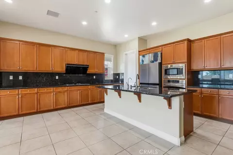 Kitchen - 13531 Wild Maple Ct, Rancho Cucamonga, CA 91739 photo 3 of 3