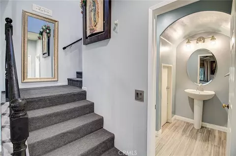 Entry Way - 9789 Winterberry Dr, Riverside, CA 92503 photo 1 of 3