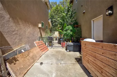 Exterior - 9789 Winterberry Dr, Riverside, CA 92503 photo 6 of 13