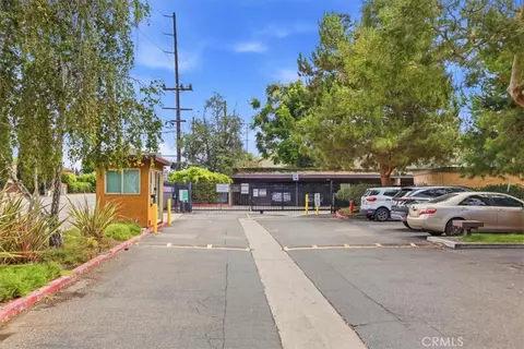 Exterior - 7890 E Spg #23A, Long Beach, CA 90815 photo 8 of 21