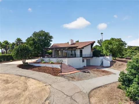 Exterior - 2801 E Msn, Fallbrook, CA 92028 photo 15 of 18