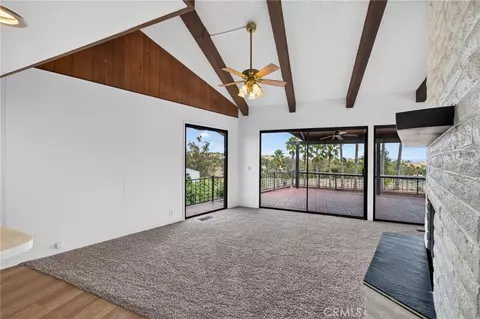 Living - 2801 E Msn, Fallbrook, CA 92028 photo 6 of 10