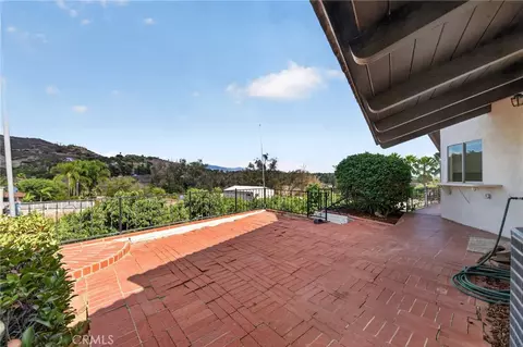 Exterior - 2801 E Msn, Fallbrook, CA 92028 photo 9 of 18