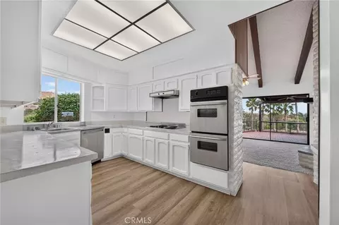 Kitchen - 2801 E Msn, Fallbrook, CA 92028 photo 1 of 3