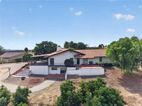 Exterior - 2801 E Msn, Fallbrook, CA 92028 photo 8 of 18