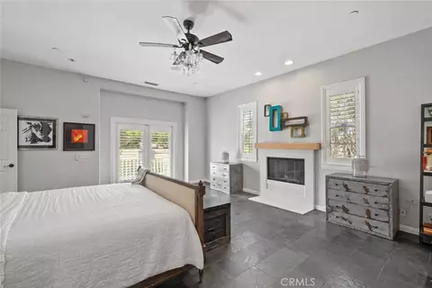 Bedroom - 26983 Pilgrim Rd, Redlands, CA 92373 photo 3 of 7