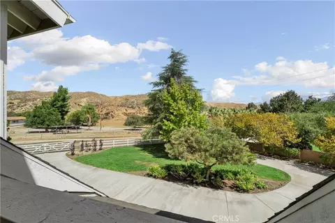 Exterior - 26983 Pilgrim Rd, Redlands, CA 92373 photo 8 of 18