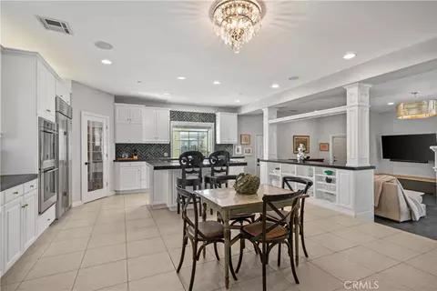 Kitchen - 26983 Pilgrim Rd, Redlands, CA 92373 photo 1 of 5