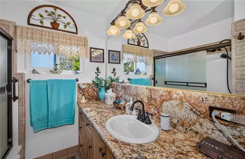 Bath - 34249 Avenue H, Yucaipa, CA 92399 photo 2 of 2