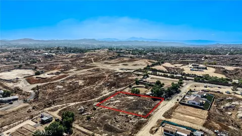 22427 Akers Ln, Perris, CA 92570 photo 11