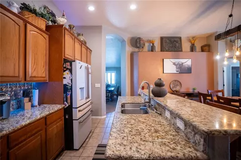Other - 7141 Redwood St, Hesperia, CA 92345 photo 4 of 10