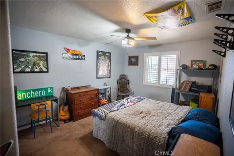 Bedroom - 7141 Redwood St, Hesperia, CA 92345 photo 1 of 4