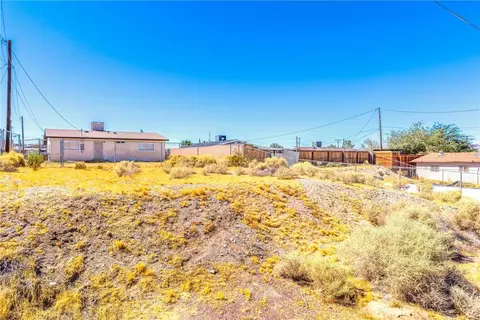 Exterior - 641 Chateau, Barstow, CA 92311 photo 11 of 11