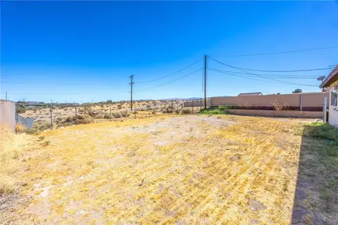 Exterior - 641 Chateau, Barstow, CA 92311 photo 9 of 11