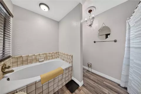 Bath - 14070 Seminole, Apple Valley, CA 92307 photo 4 of 7