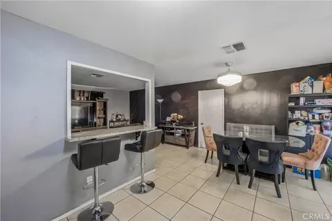 Dining - 16337 Llanada, Victorville, CA 92394 photo 4 of 5