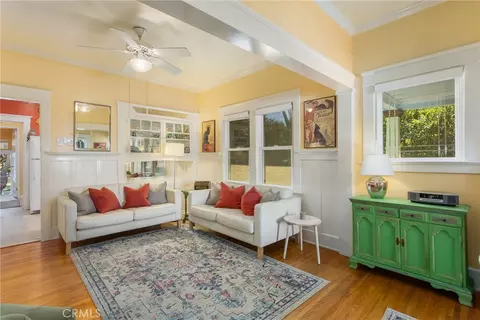 Living - 517 S 4th, Redlands, CA 92373 photo 1 of 4