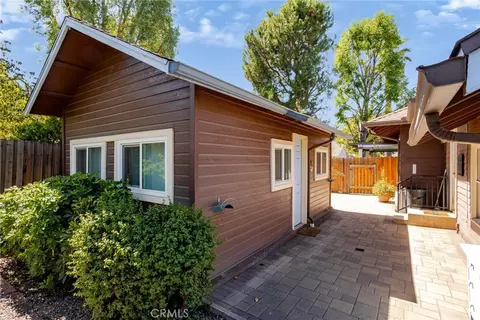 Exterior - 517 S 4th, Redlands, CA 92373 photo 5 of 12