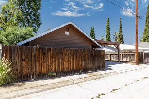 Exterior - 517 S 4th, Redlands, CA 92373 photo 11 of 12