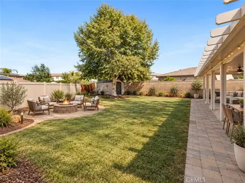 Exterior - 356 Tuffa Ct, Perris, CA 92570 photo 7 of 10
