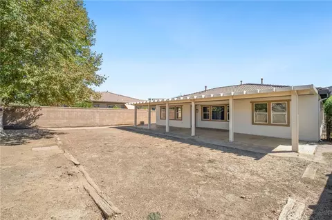 Exterior - 356 Tuffa Ct, Perris, CA 92570 photo 9 of 10