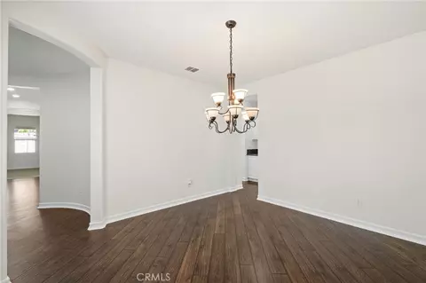 Entry Way - 356 Tuffa Ct, Perris, CA 92570 photo 2 of 4