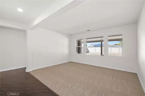 Living - 356 Tuffa Ct, Perris, CA 92570 photo 5 of 6