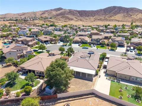 View/Area - 356 Tuffa Ct, Perris, CA 92570 photo 4 of 4